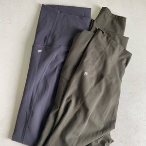 2 pairs of Fabletics maternity leggings size L